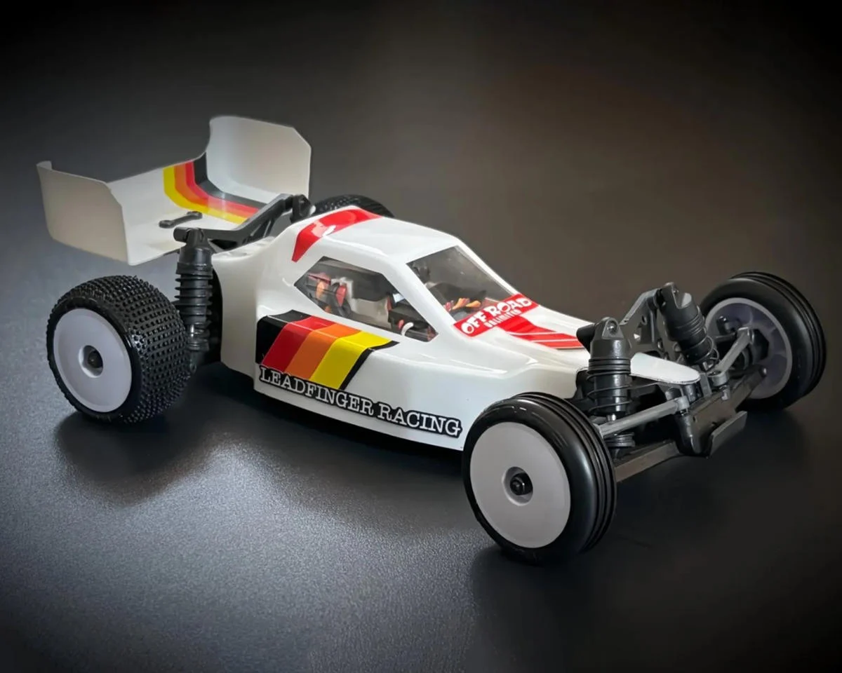 LFRE4061 Leadfinger Racing Micro-B Retro-Mod Body & Wing Set (Clear)
