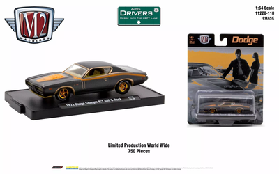 M2Machines 11228-118 1:64th Scale 1971 Dodge Charger R\T 440 6-Pack - CHASE!