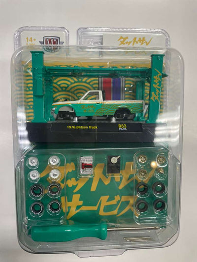 M2Machines 37000 1:64th Scale Kit 1976 Datsun Truck