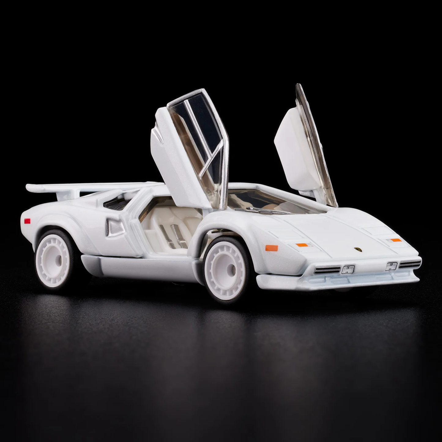 JCP25-BH11 RLC Exclusive 1982 Lamborghini Countach LP 500 S