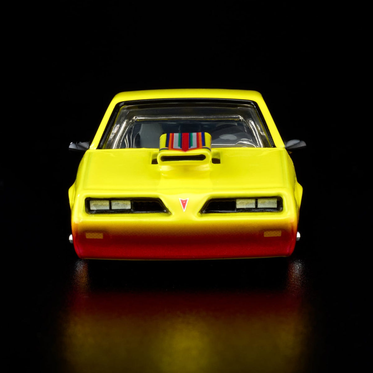 JJY71-BH11 Hot Wheels RLC Exclusive 1985 Pontiac J2000