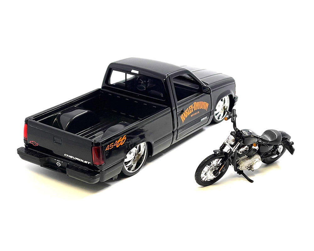 Maisto 32276-BLK 1:24 1993 Chevrolet 454SS Pick-Up & 2007 XL 1200N Nightster Harley-Davidson Bike Custom Limited 1,800 pcs – Black – Mijo Exclusives