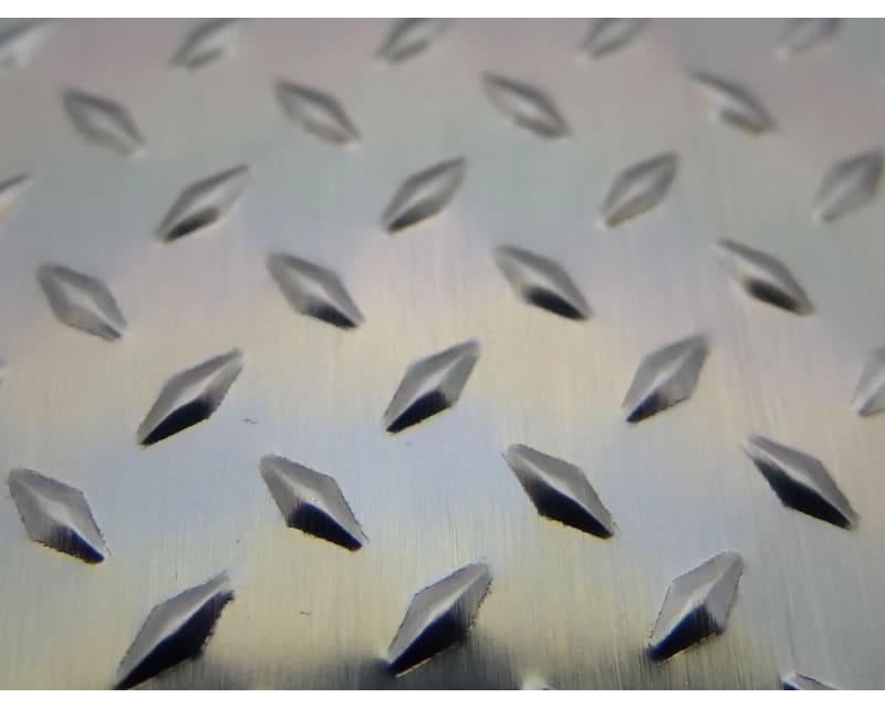 HRACC181DP 1:10 Scale Aluminum Titanium Gold Diamond Plate (2)