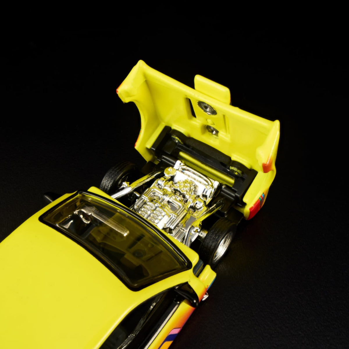 JJY71-BH11 Hot Wheels RLC Exclusive 1985 Pontiac J2000