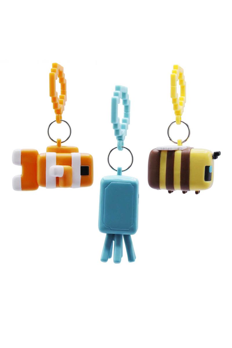 L2P 85953-36 Minecraft BackPack Hanger - Clip-On Figure