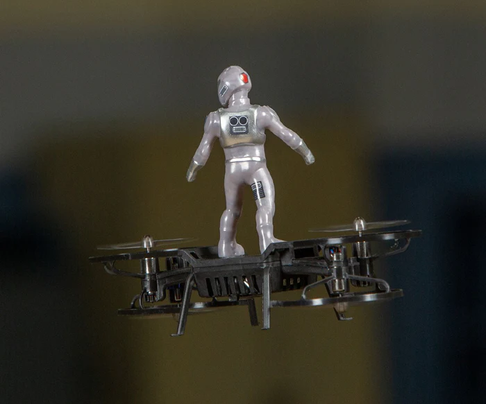 RGR4571 Rage R/C - AeroBoard RTF, Robot (Silver)