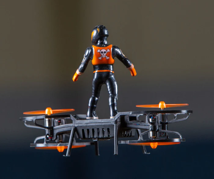 RGR4572 Rage R/C - AeroBoard RTF, Skater (Black/Orange)