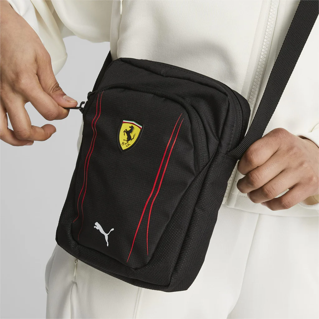079824 Scuderia Ferrari F1 Puma Sportswear Race Shoulder Bag